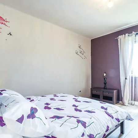 Awesome In With House Sea View *